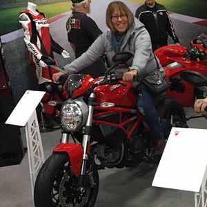 Meet your Posher, Carmen